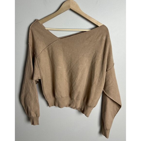 Line & Dot Favorite Geometric Neck Sweater Taupe Asymmetrical Size Small Women’s - Picture 2 of 6